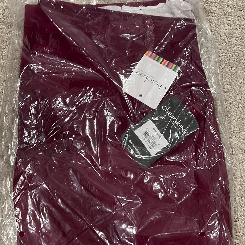 NWT Cherokee Maternity scrub pants. Regular length.